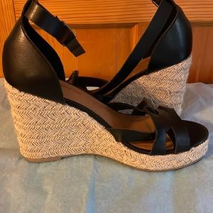Time and Tru brand wedge style sandals. Worn one time. Size 9